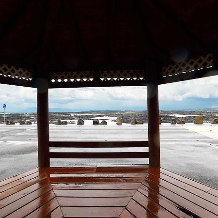 Gyeryonggil Pension เมืองเชจู ภายนอก รูปภาพ